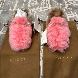 NWOB Gucci Pink Fur horsebit Slippers